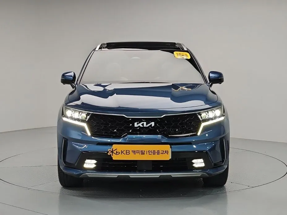 Kia Sorento — фото 1