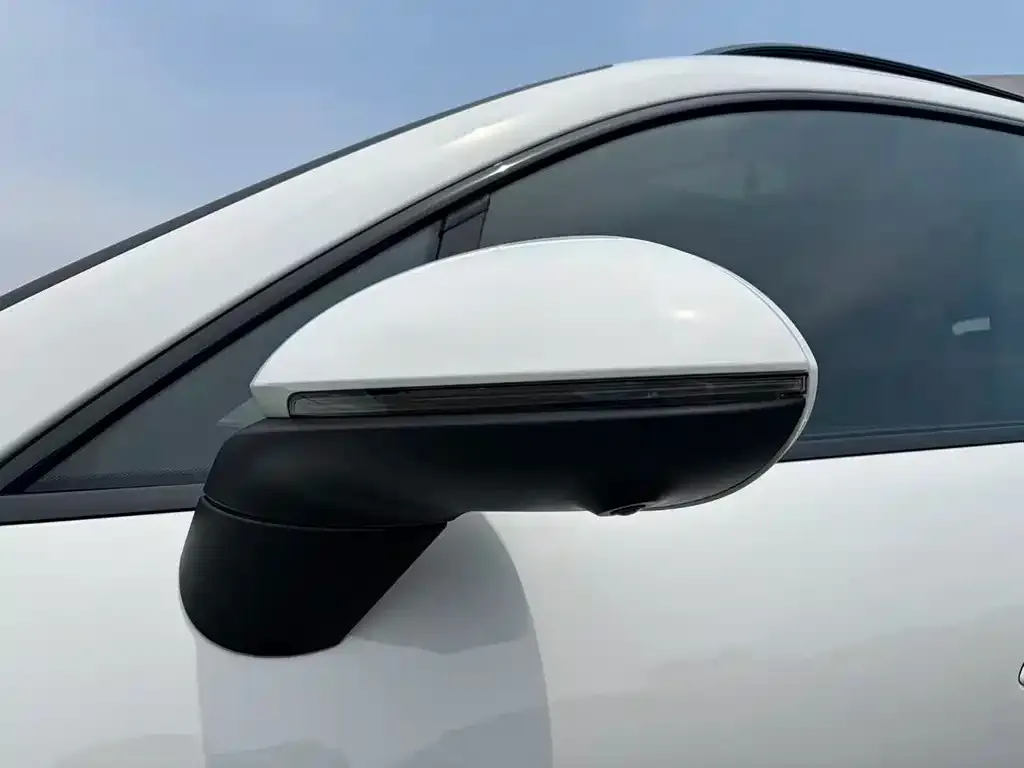 Porsche Macan EV — фото 2