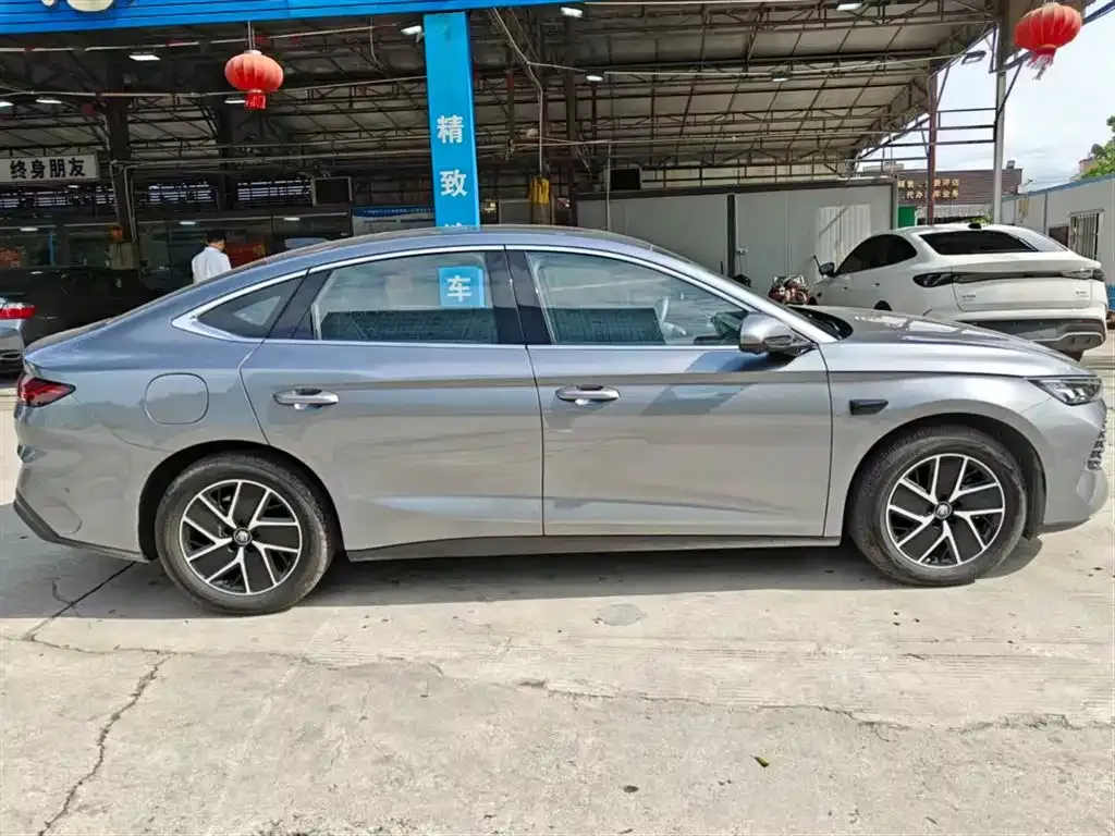 BYD Qin L — фото 3
