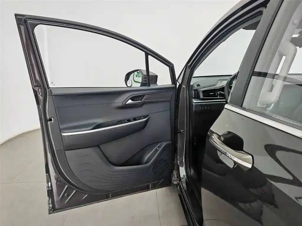 Hyundai Custo — фото 5