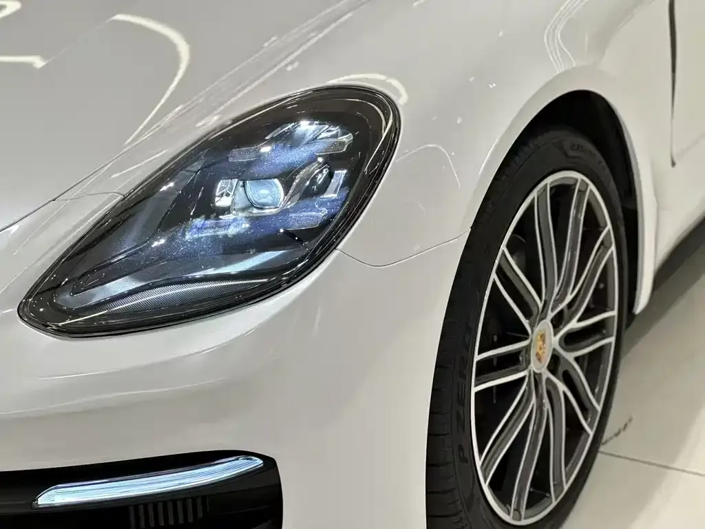 Porsche Panamera — фото 3