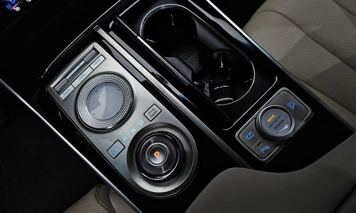 Genesis GV80 — фото 10