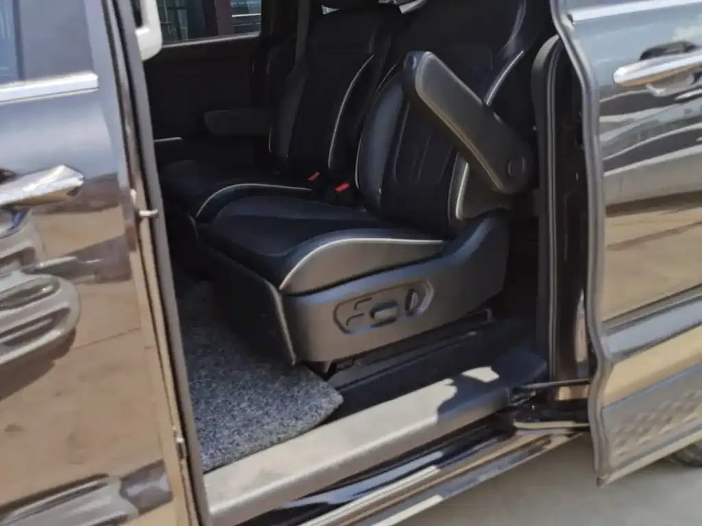 Hyundai Custo — фото 4