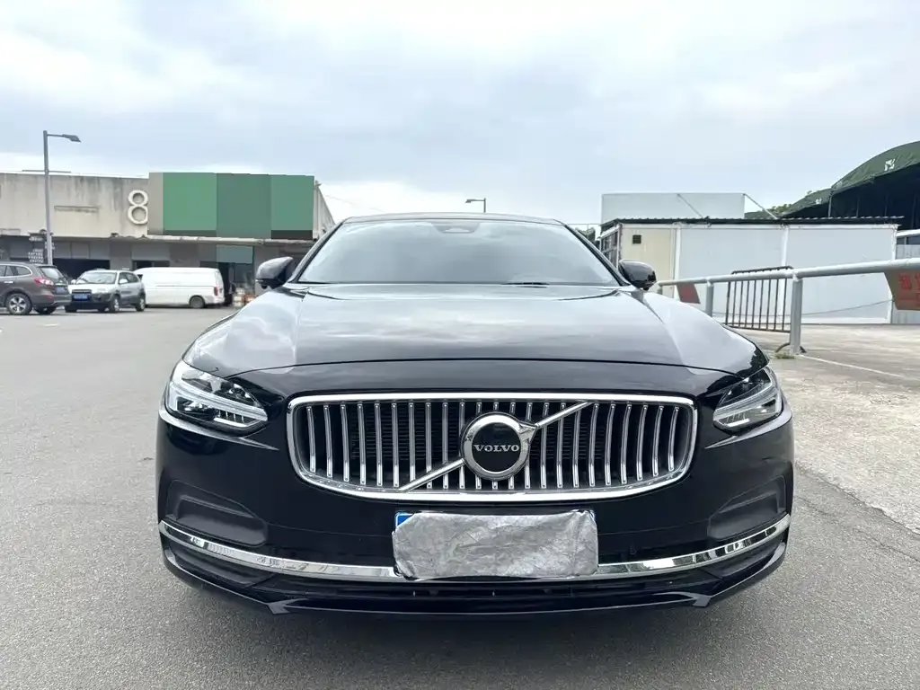 Volvo S90 — фото 9
