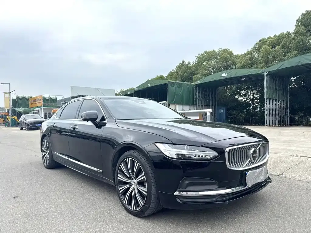Volvo S90 — фото 4