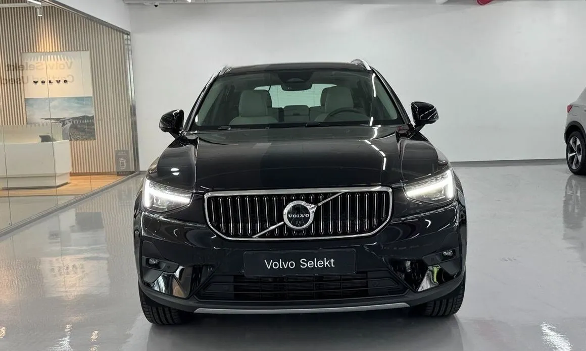 Volvo XC40 — фото 7