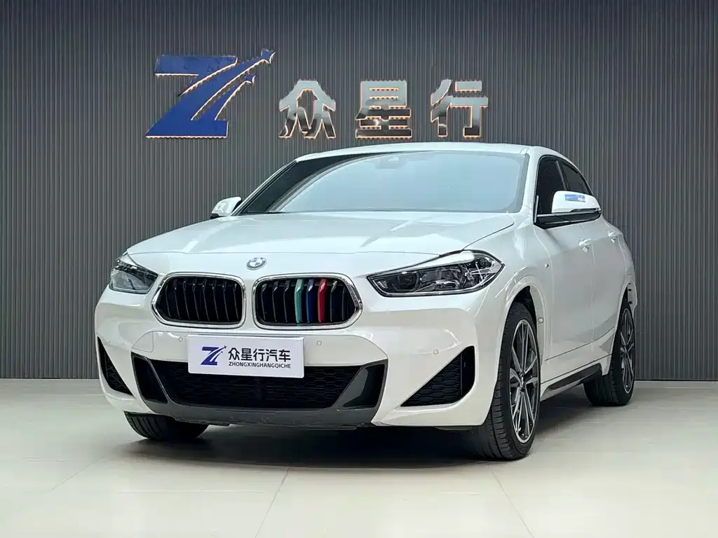 BMW X2 — фото 1