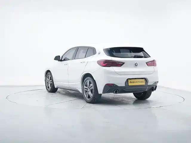 BMW X2 — фото 10