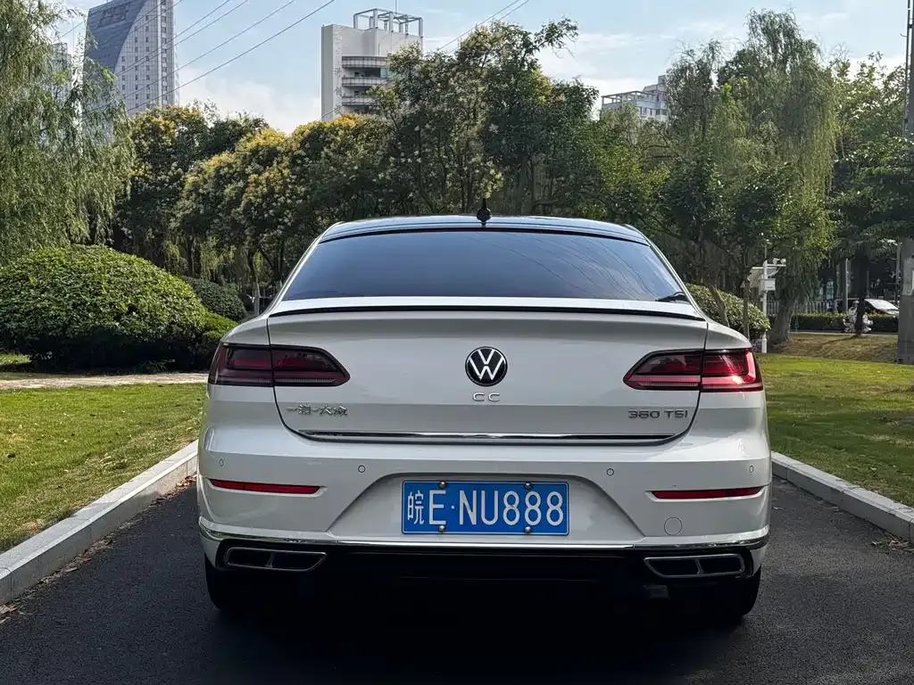 Volkswagen CC — фото 5