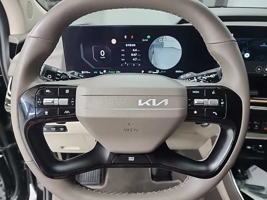 Kia Carnival — фото 3