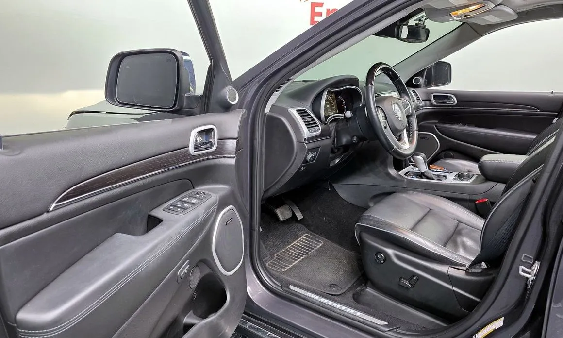 Jeep Cherokee — фото 2