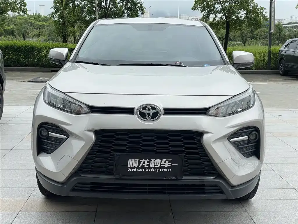 Toyota Wildlander — фото 7