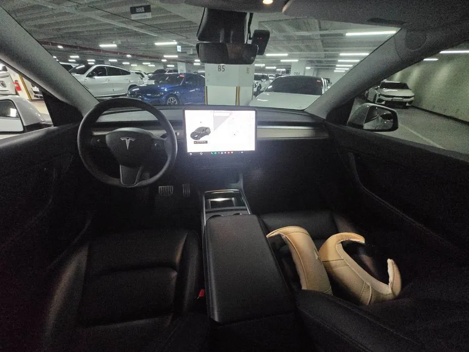 Tesla Model Y — фото 9