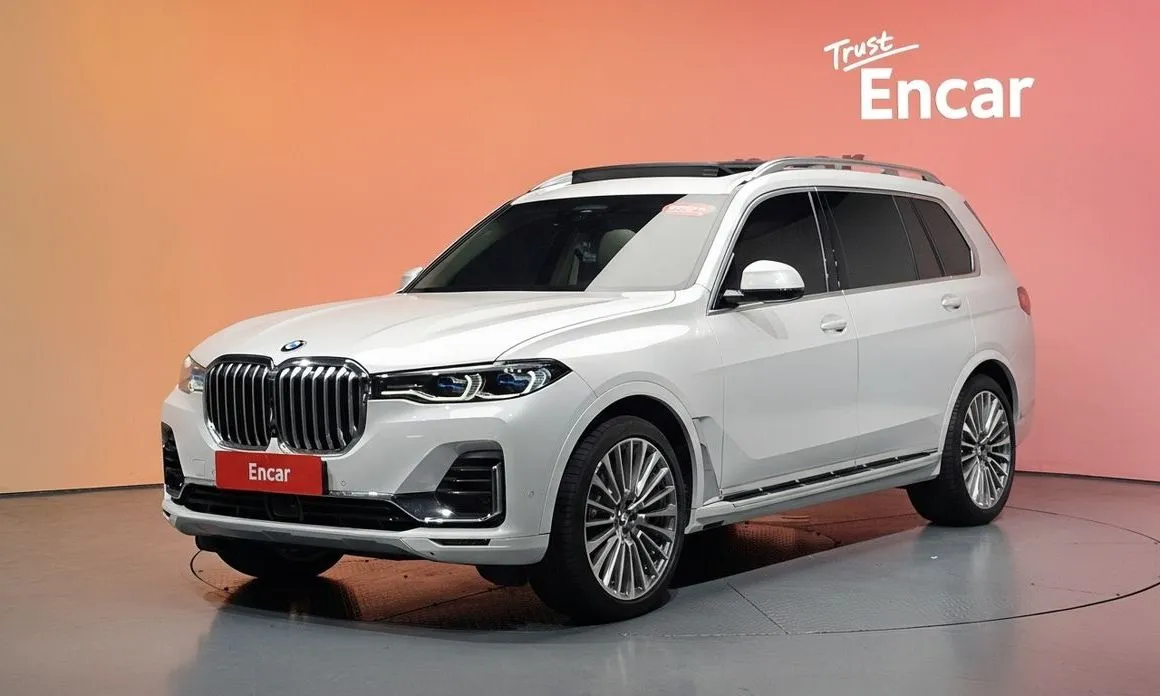 BMW X7 — фото 1