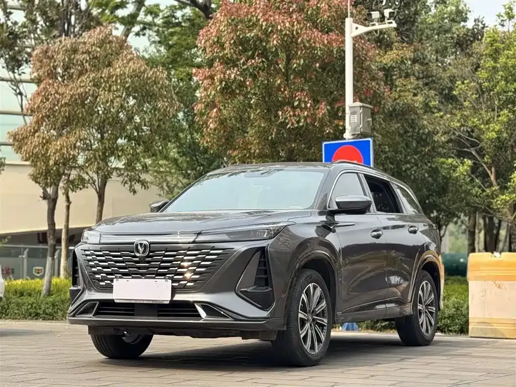Changan CS75PLUS — фото 10