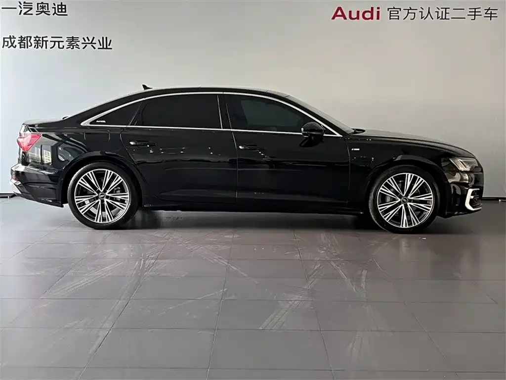 Audi A6L — фото 5
