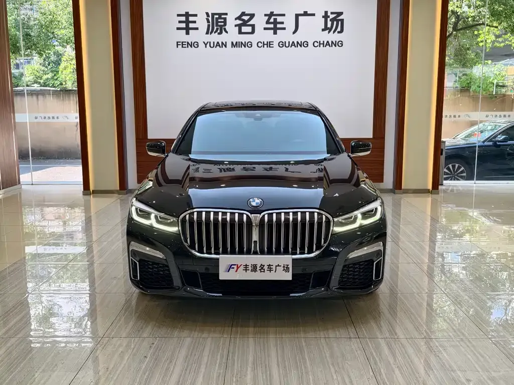 BMW 7 Series — фото 2