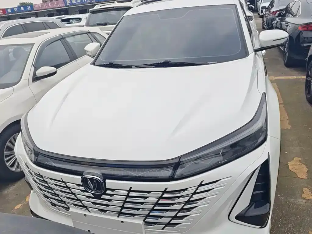 Changan CS75PLUS — фото 7