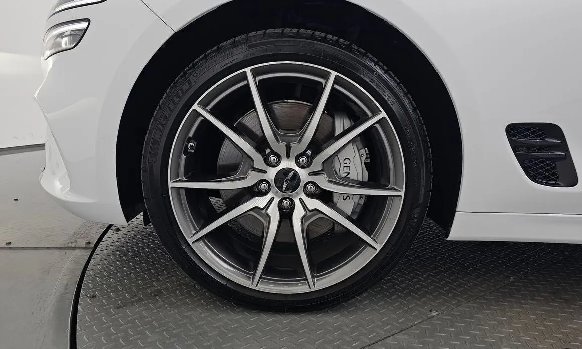 Genesis G70 — фото 10