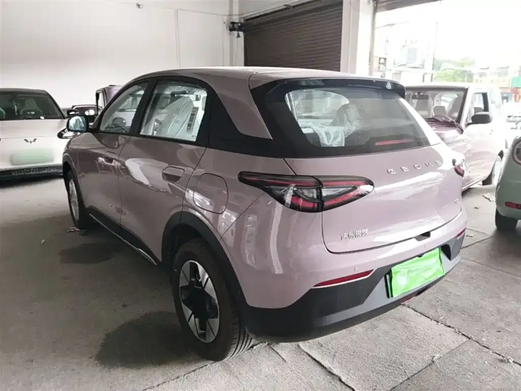 Geely Starburst — фото 4