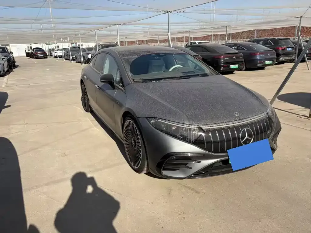 Mercedes-Benz EQS AMG — фото 4