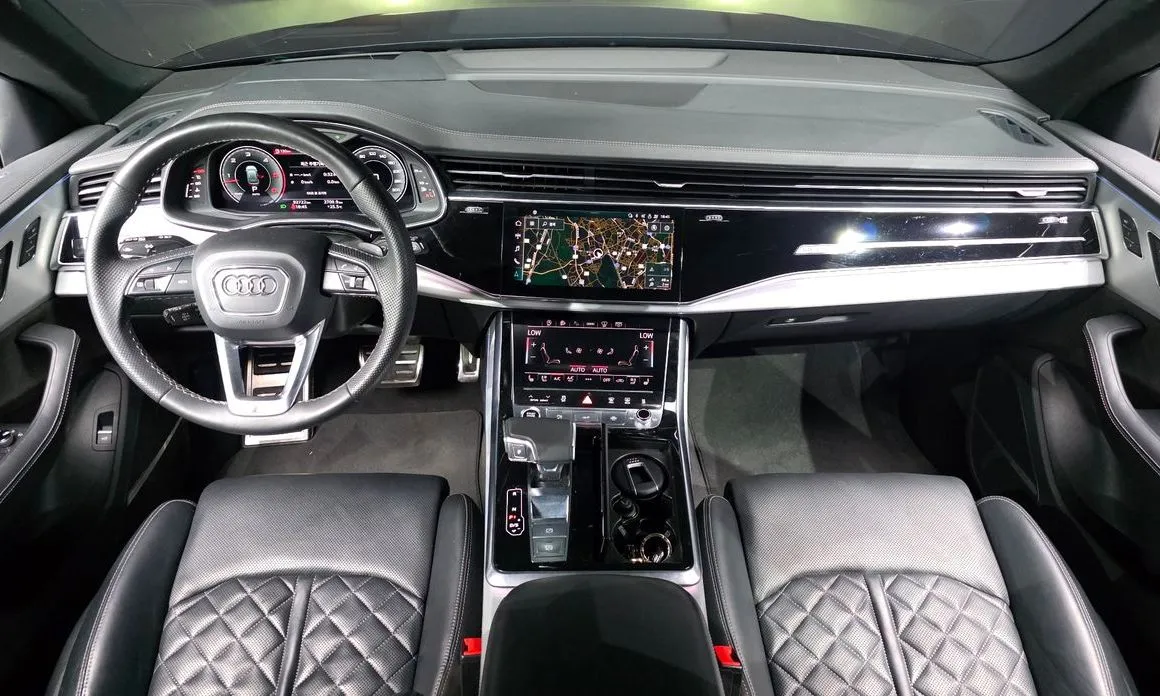 Audi Q8 — фото 10