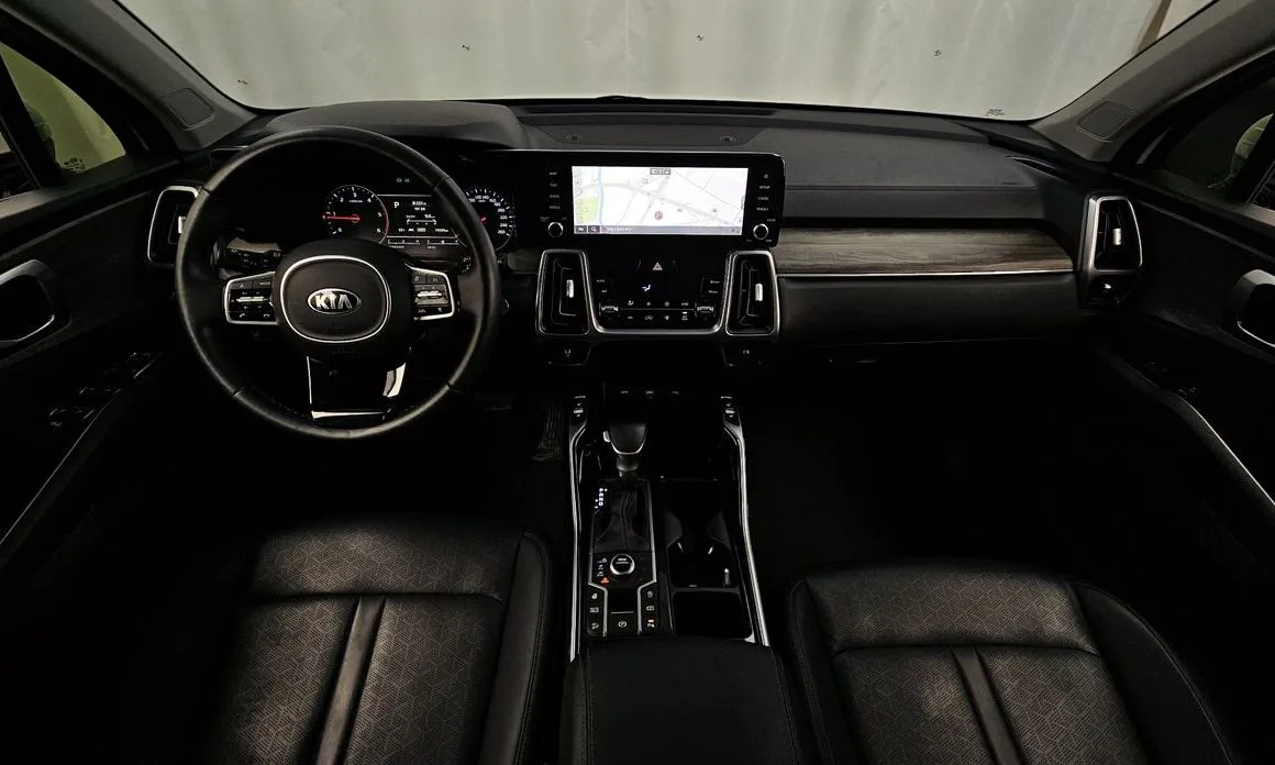 Kia Sorento — фото 4