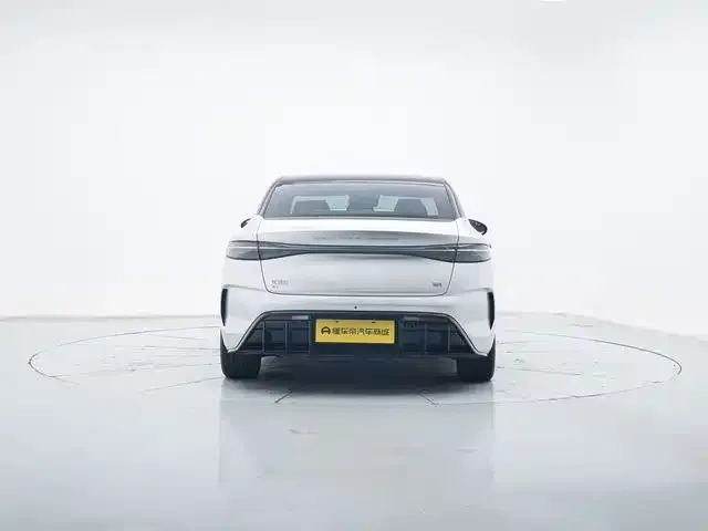 BYD Seal — фото 6