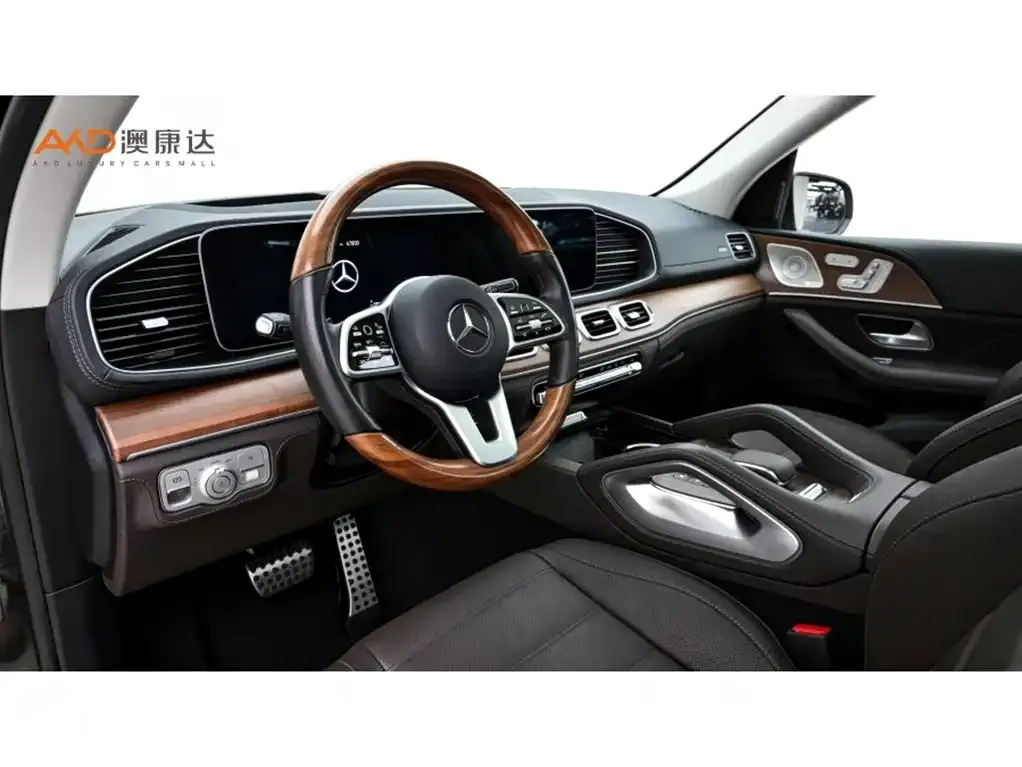 Mercedes-Benz GLS — фото 10