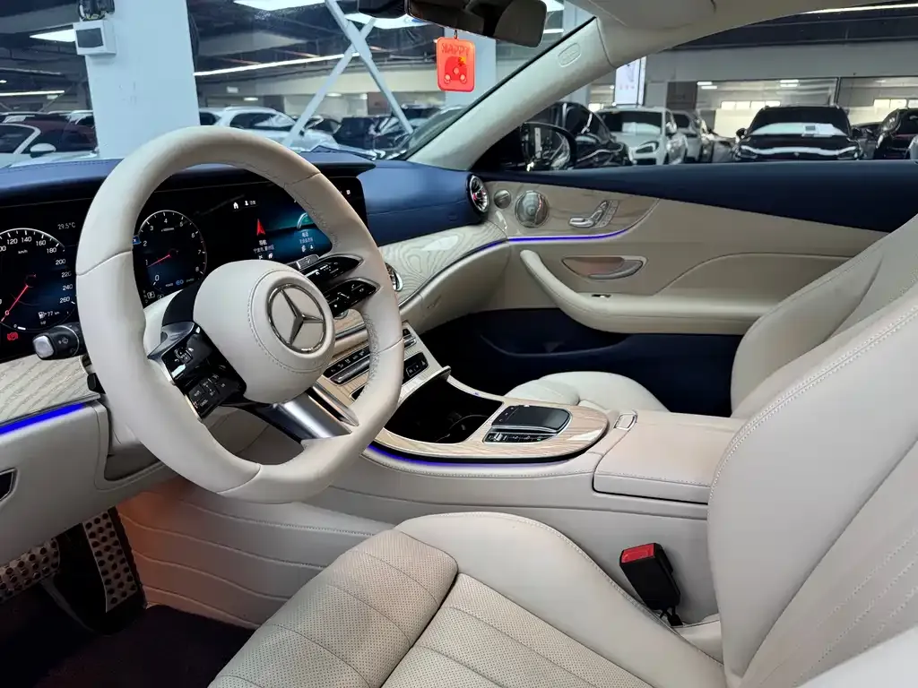 Mercedes-Benz E-Class (Import) — фото 5