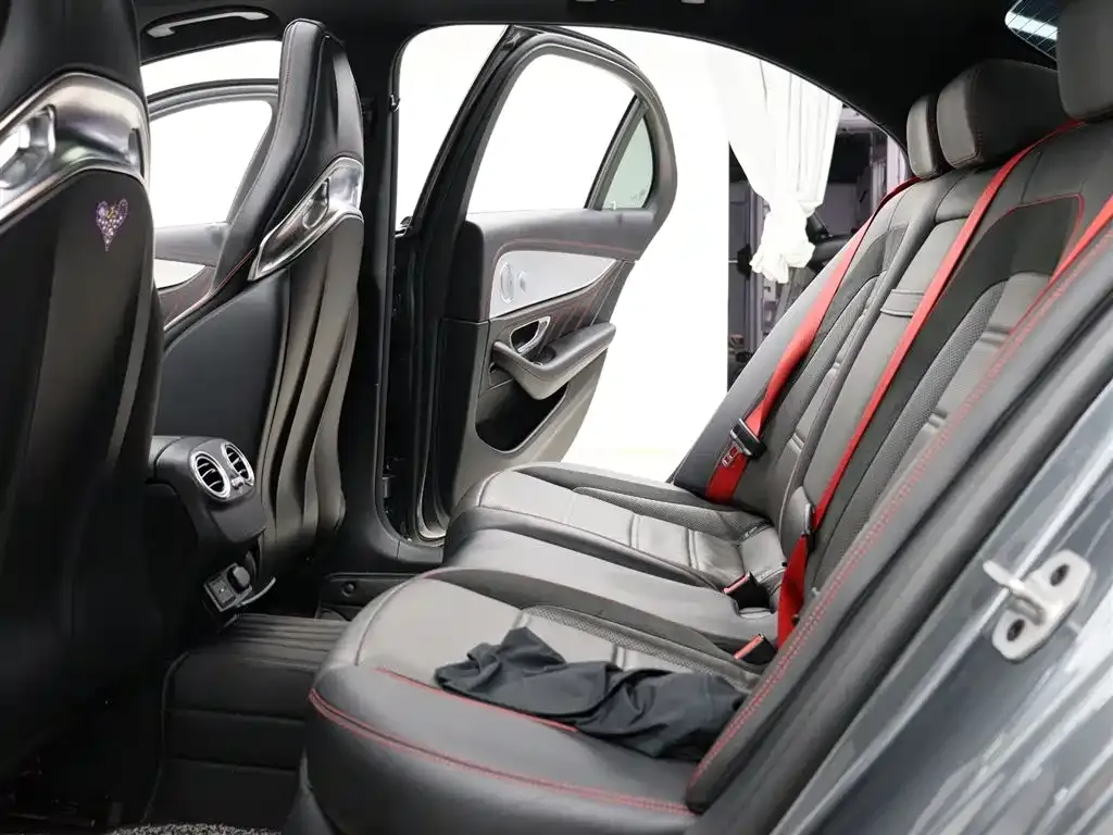 Mercedes-Benz E-Class AMG — фото 3