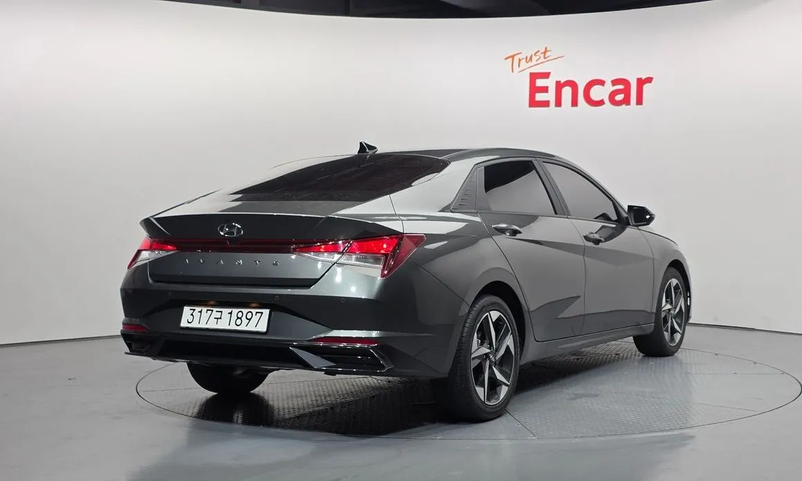 Hyundai AVANTE — фото 2