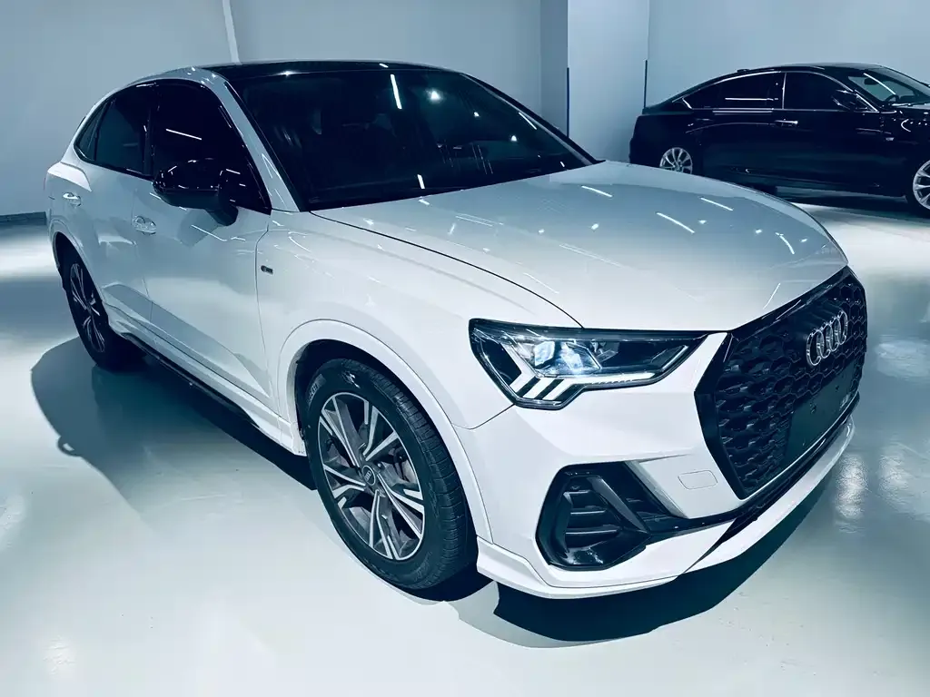 Audi Q3 Sportback — фото 4