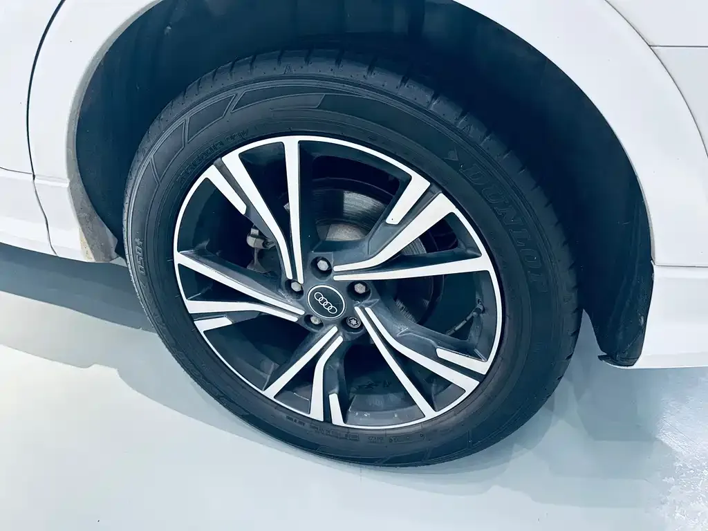 Audi Q3 Sportback — фото 3