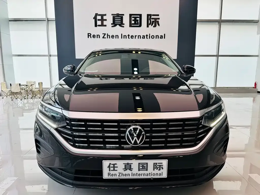 Volkswagen Passat — фото 10