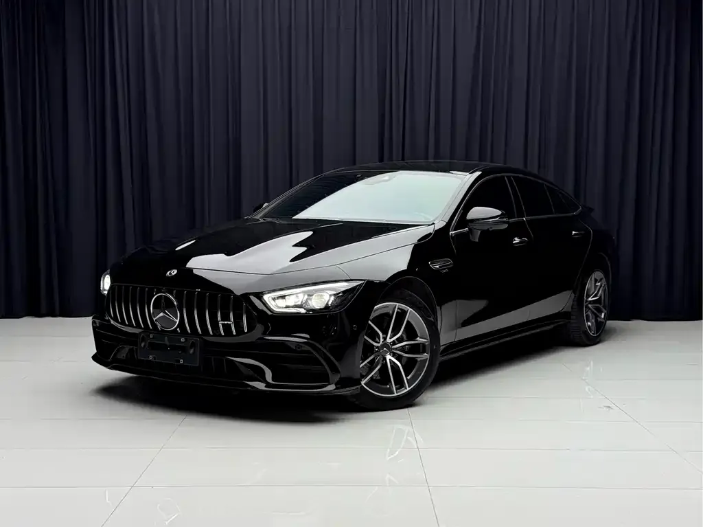 Mercedes-Benz AMG GT — фото 1