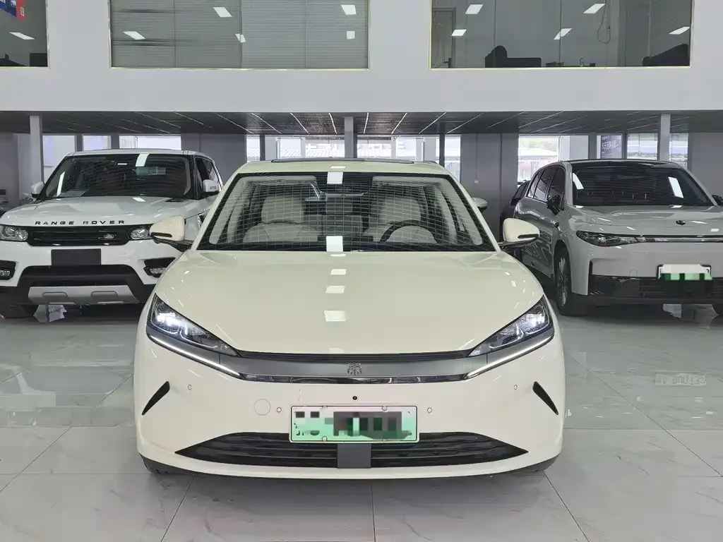 BYD Qin L — фото 7