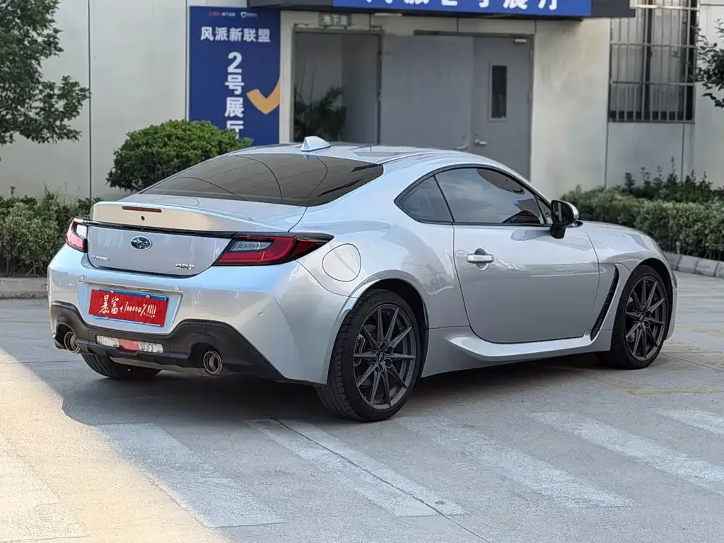 Subaru BRZ — фото 10