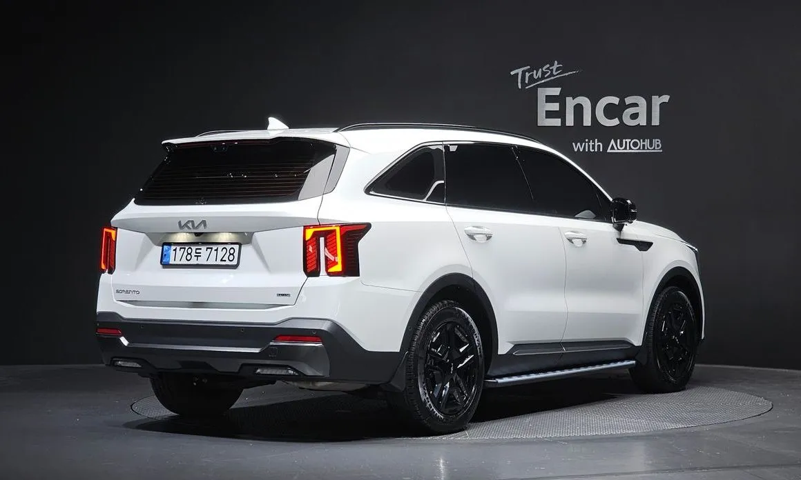 Kia Sorento — фото 3