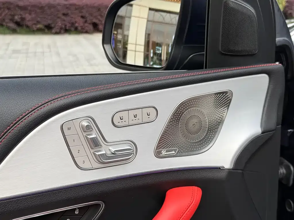 Mercedes-Benz GLE AMG — фото 7
