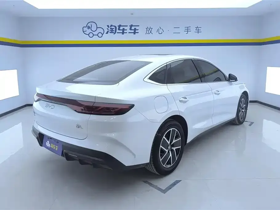 BYD Qin L — фото 4