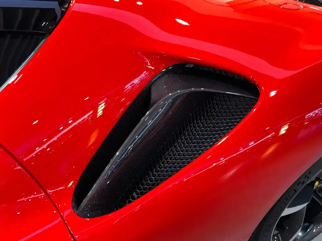 Ferrari SF90 — фото 4