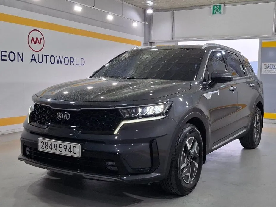 Kia Sorento — фото 1
