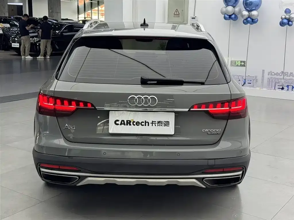 Audi A4 (Import) — фото 3