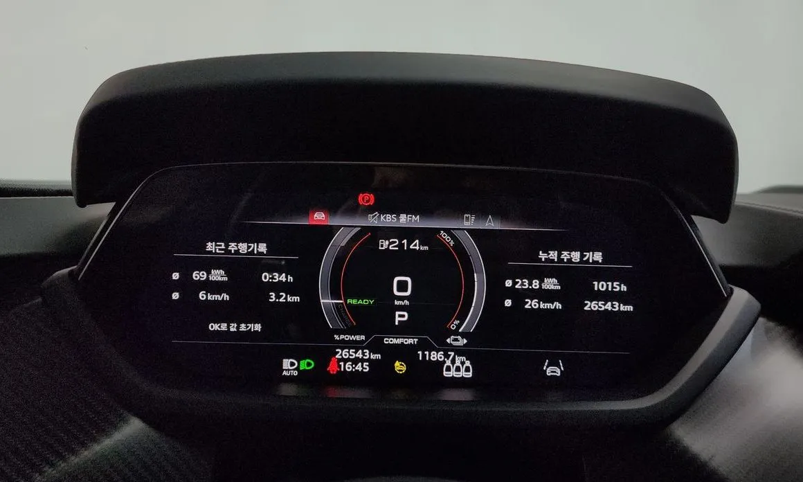 Audi e-tron GT — фото 8