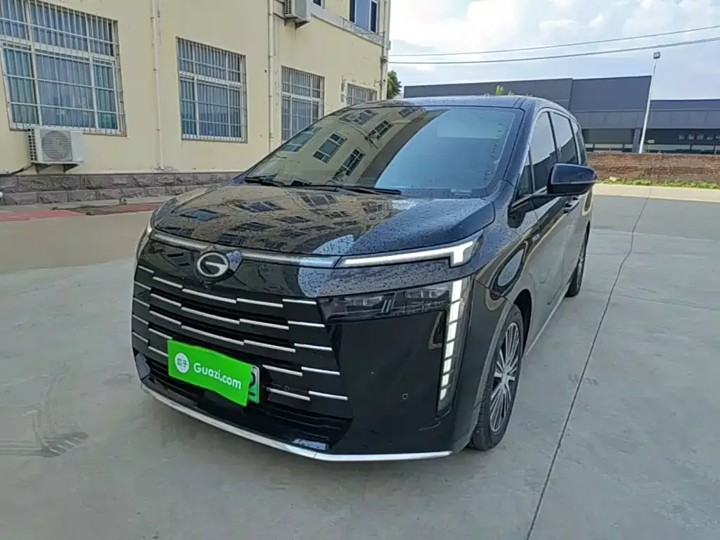 GAC Motor 传祺E8 PHEV — фото 1