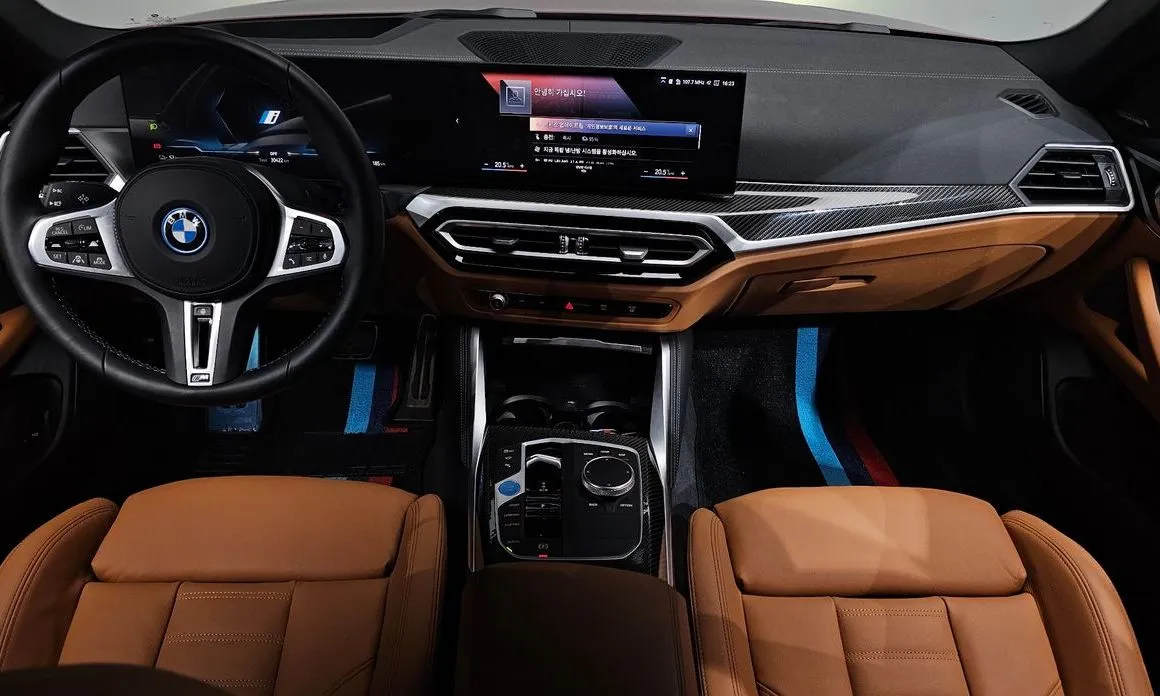 BMW i4 — фото 4