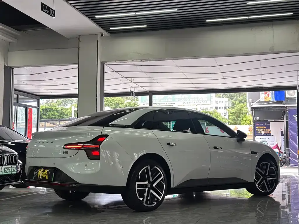 XPeng MONA M03 — фото 10