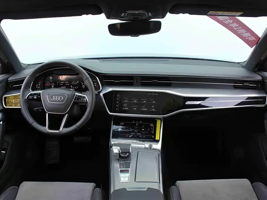 Audi A6L — фото 2