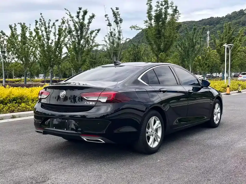 Buick Regal — фото 5